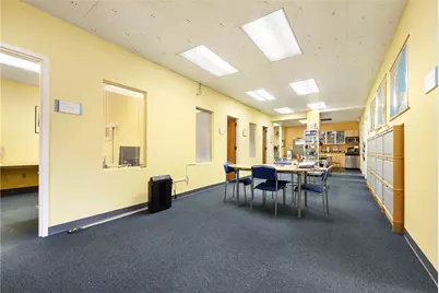 5940 Baum Blvd - 1,556 Sf To 2,152 Sf For Lease, Pittsburgh, PA 15206 - Photo 6