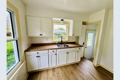 1248 Saltsburg Road, Washington Township, PA 15632 - Photo 6