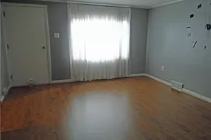 1001 7th Ave, Conway, PA 15027 - Photo 14