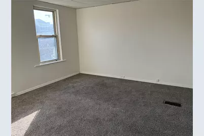 122 Greydon Ave, McKees Rocks, PA 15136 - Photo 8