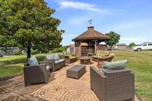 1021 High St, Luzerne Township, PA 15417 - Photo 4