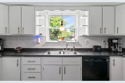 1021 High St, Luzerne Township, PA 15417 - Photo 10