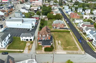 35 N Hitchman St, Mt Pleasant Boro, PA 15666 - Photo 4