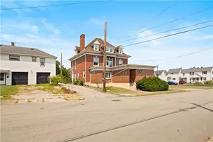35 N Hitchman St, Mt Pleasant Boro, PA 15666 - Photo 32