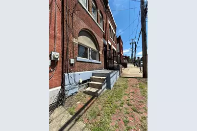 1619 Bedford Ave, Pittsburgh, PA 15219 - Photo 2