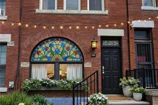 1619 Bedford Ave, Pittsburgh, PA 15219 - Photo 2