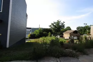 5257 Wickliff St, Pittsburgh, PA 15201 - Photo 1