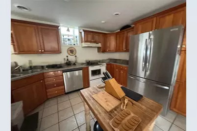 1319 Riverside Dr, Bridgewater, PA 15009 - Photo 12