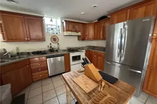 1319 Riverside Dr, Bridgewater, PA 15009 - Photo 12