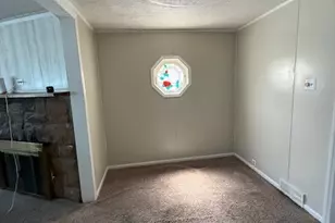 1034 Park Ave, East McKeesport, PA 15035 - Photo 4