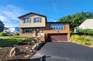 712 16th St, Apollo Boro, PA 15673 - Photo 1