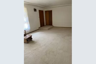 12509 Herold Dr, North Huntingdon, PA 15642 - Photo 8