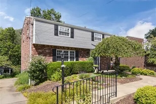 524 Rainier Dr, Pittsburgh, PA 15239 - Photo 1