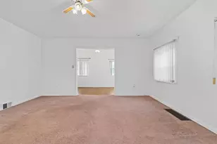 4072 Jordan St, South Heights, PA 15081 - Photo 14