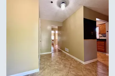 102 Meadowview Dr, North Strabane, PA 15317 - Photo 12