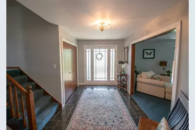 620 Timberline Ln, New Stanton, PA 15672 - Photo 4