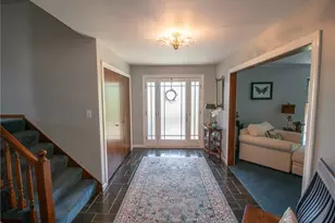 620 Timberline Ln, New Stanton, PA 15672 - Photo 4