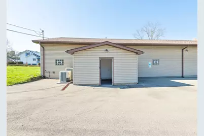1115 Fayette Ave, Washington Township, PA 15012 - Photo 2