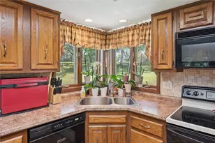 107 Jennie Dr, Lancaster Township, PA 16037 - Photo 18
