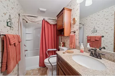 107 Jennie Drive, Lancaster Township, PA 16037 - Photo 32