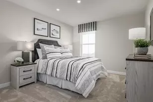 2115 Pebble Ln, Hempfield Township, PA 15601 - Photo 2