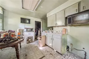 5601 Duncan St, Pittsburgh, PA 15201 - Photo 4