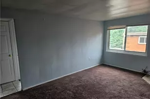 1905 Hanover St, Pittsburgh, PA 15218 - Photo 4