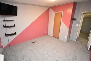 1041 Barr Run Rd, West Bethlehem, PA 15345 - Photo 26