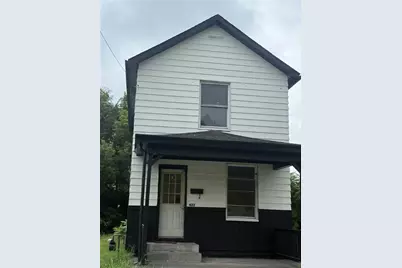 422 Uber St, New Castle, PA 16101 - Photo 1