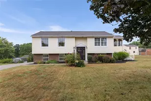 528 Cornell Dr, Center Township, PA 15001 - Photo 1