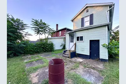 1816 Moravia St, Shenango Township, PA 16101 - Photo 4