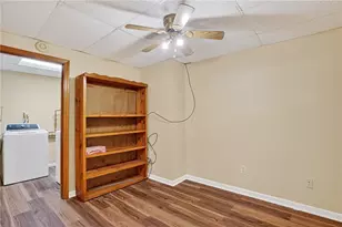 208 McCleary Rd, Raccoon Township, PA 15050 - Photo 10