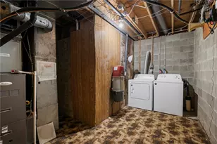 450 Greenwood Dr, Hermitage, PA 16148 - Photo 28