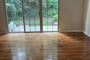 305 Berrington Ct, Bethel Park, PA 15102 - Photo 2