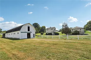 107 Moglia Ln, Bell Township, PA 15613 - Photo 14