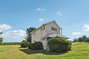 107 Moglia Ln, Bell Township, PA 15613 - Photo 2