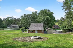 1043 Collinsburg Rd, Rostraver, PA 15089 - Photo 8