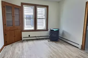 223 Emlenton St, Saint Petersburg, PA 16054 - Photo 4