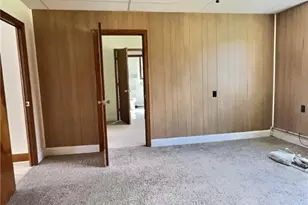 223 Emlenton St, Saint Petersburg, PA 16054 - Photo 10