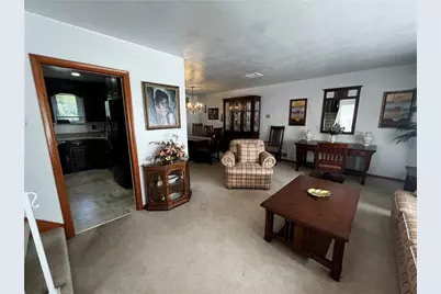 312 Beckman Drive, McKeesport, PA 15132 - Photo 12