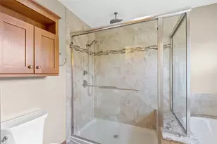 2420 Bonnie Dell Dr, South Park, PA 15129 - Photo 26