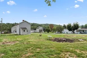 16 S Main St, Mount Pleasant, PA 15361 - Photo 8