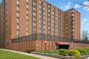 5 Bayard Rd, Pittsburgh, PA 15213 - Photo 2