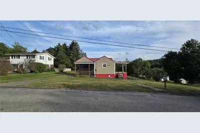 3010 Hudson Ave, Robinson Twp, PA 15057 - Photo 1