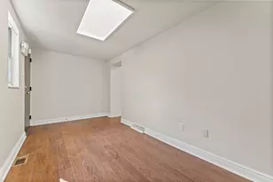 2206 E Carson St, Pittsburgh, PA 15203 - Photo 6