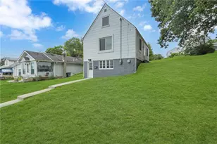 1736 Pierce St, Aliquippa, PA 15001 - Photo 2