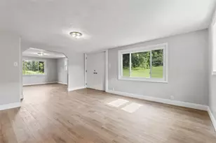 564 Bartleyville Rd, Hanover Township, PA 15021 - Photo 4