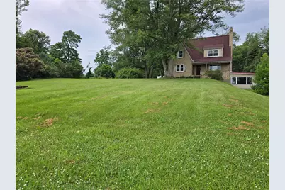 368 Pittsburgh Rd, Penn Township, PA 16002 - Photo 2