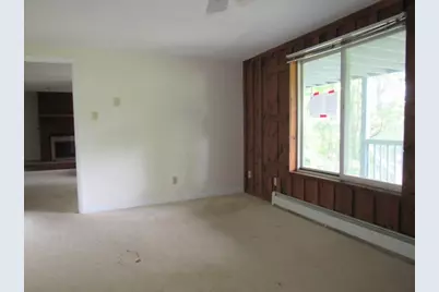 860 Parkview Drive, Westmont Hilltop School District, PA 15905 - Photo 10