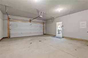 107 Independence Dr, Jefferson Township, PA 16023 - Photo 34